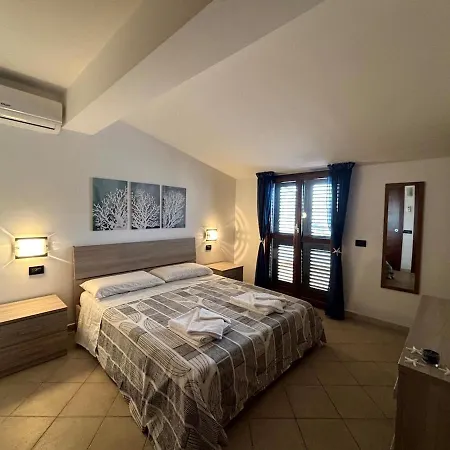 Casa 3 Nodi Карини