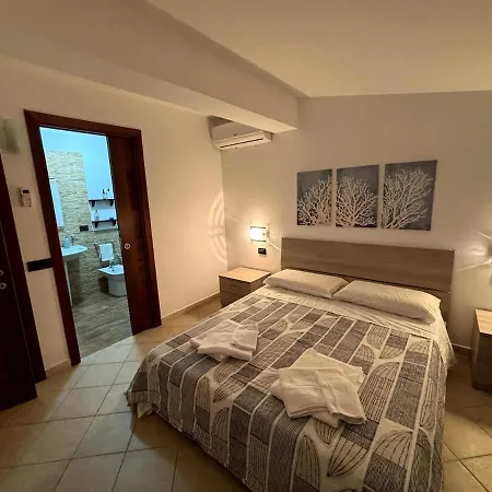 Casa 3 Nodi * Карини